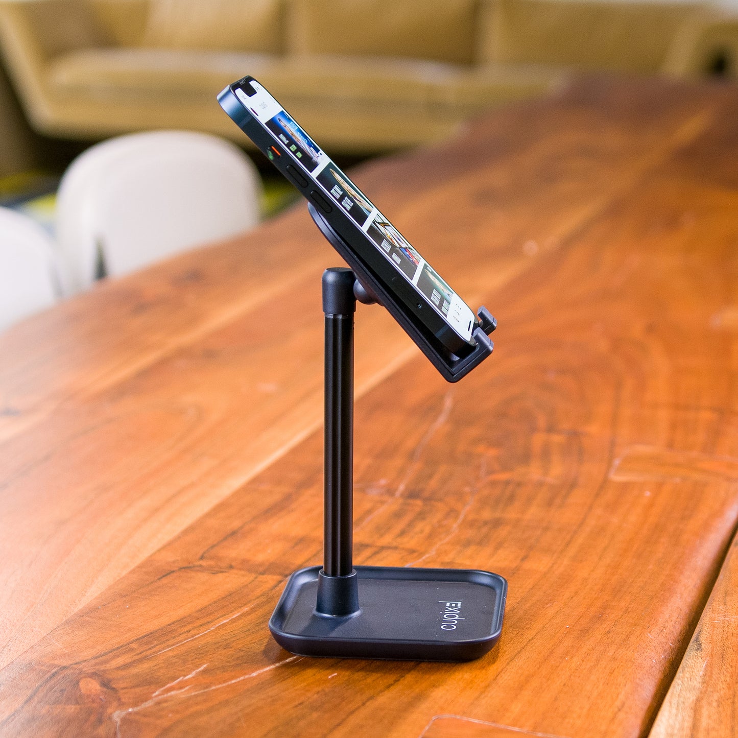 Cupixel Device Stand